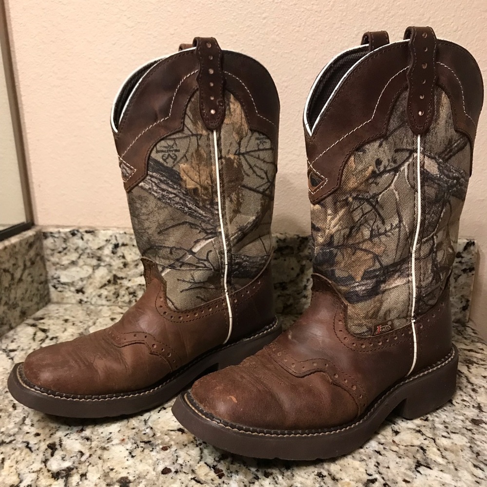 Justin Gypsy Boots